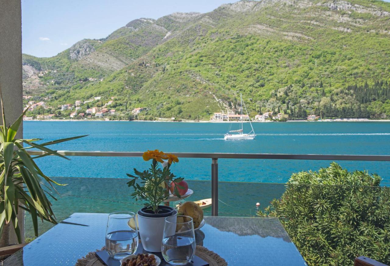 Apartments Maxhit Τίβατ Εξωτερικό φωτογραφία
