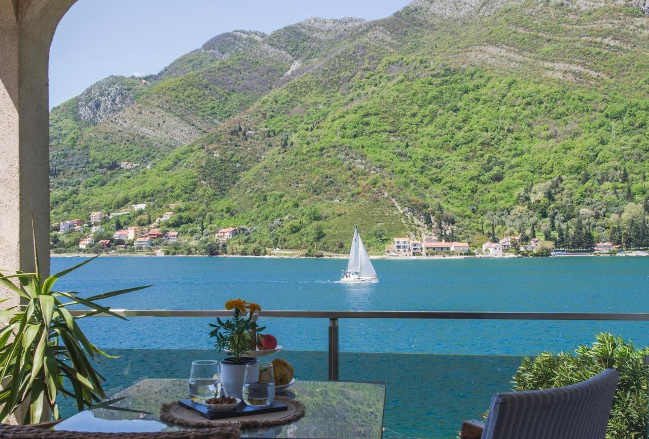Apartments Maxhit Τίβατ Εξωτερικό φωτογραφία