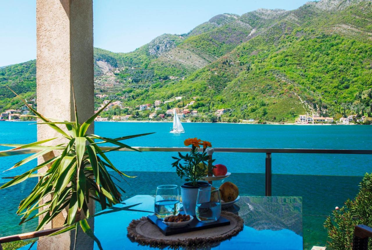 Apartments Maxhit Τίβατ Εξωτερικό φωτογραφία